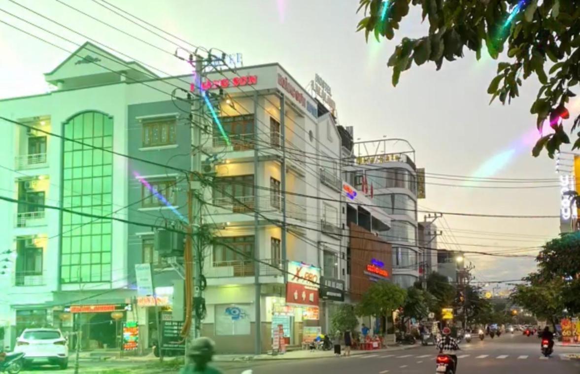 Khach San Hoang Son Hotel Quy Nhon Bagian luar foto